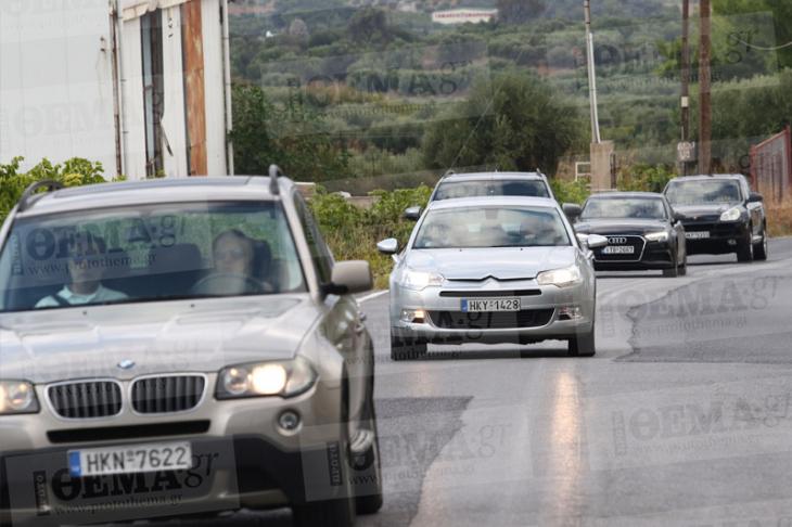 Οι άνδρες των ειδικών δυνάμεων που συμμετείχαν στην επιχείρηση απελευθέρωσης του στην μάντρα αυτοκινήτων, αντίκρισαν τον 53χρονο άνδρα κυριολεκτικά αλυσοδεμένο, «σκιά» του εαυτού του. Όπως χαρακτηριστικά ανέφεραν ήταν σε ένα στρώμα στο πάτωμα με το πόδι 