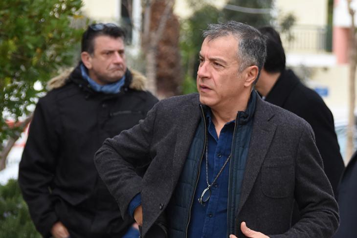 Κηδεία Βασίλη Μπεσκένη: Ράγισαν καρδιές Κηδεία Βασίλη Μπεσκένη: Ράγισαν καρδιές