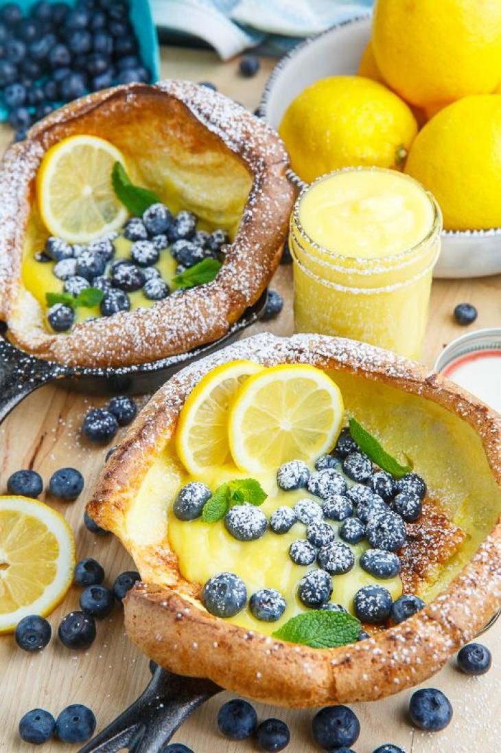 Dutch baby pancake 