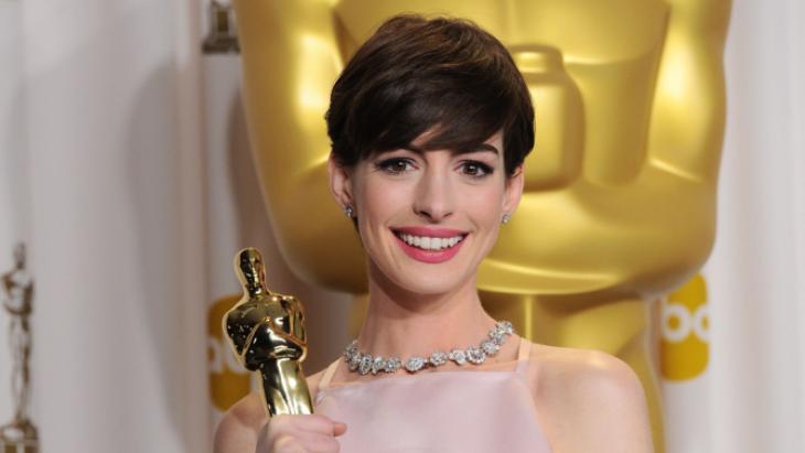 anne-hathaway-oscar-barbie