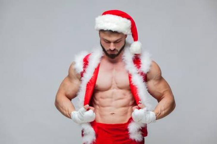 Ο πιο σέξυ Άγιος Βασίλης της χρονιάς 