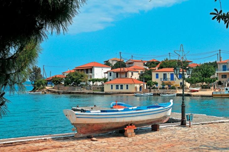 Διακοπές στο νησί που ήθελε να αποκτήσει ο Ωνάσης Διακοπές στο νησί που ήθελε να αποκτήσει ο Ωνάσης