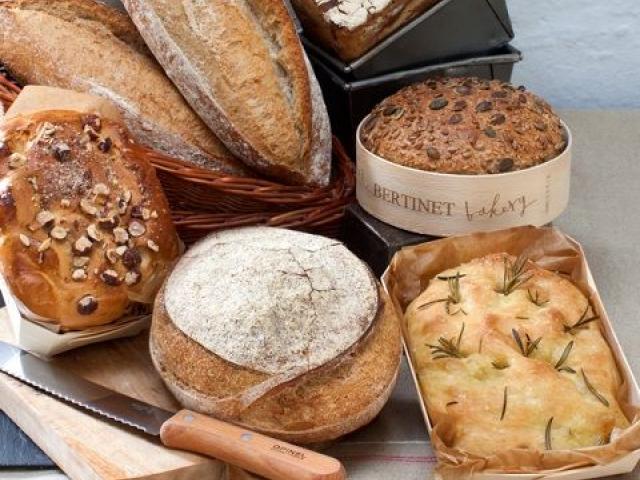 Τι μπορεί να πάθει το σώμα σου εάν κόψεις το ψωμί;