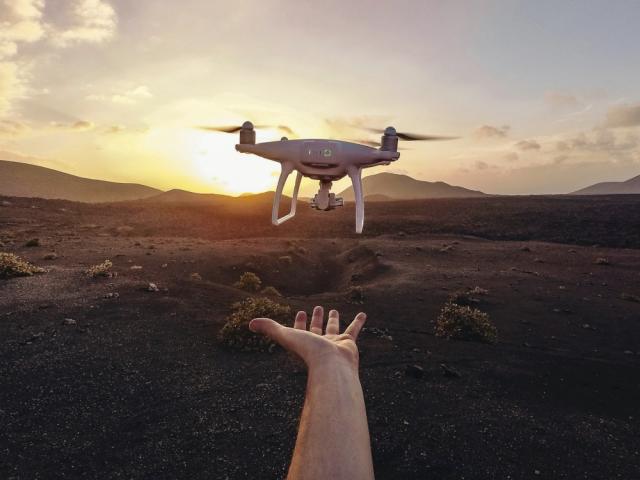 Drone "σπάει" το παγκόσμιο ρεκόρ