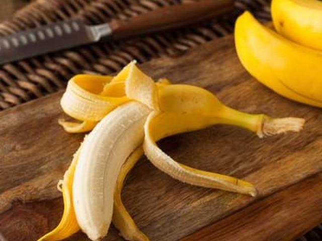 Μπανάνες στο φούρνο μικροκυμάτων