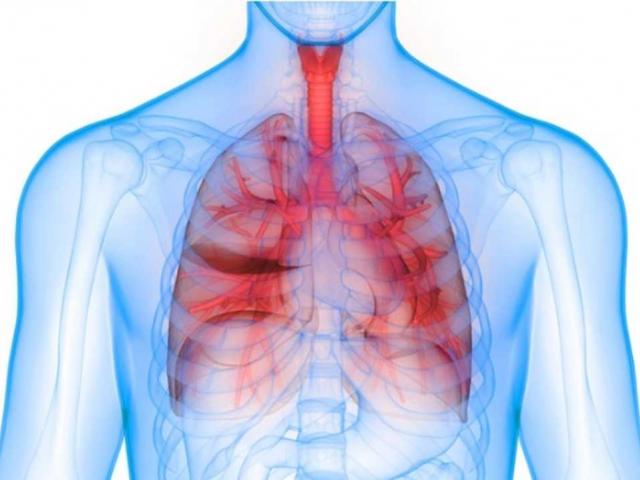 Πως θα καταλάβεις αν έχεις υγρό στους πνεύμονες